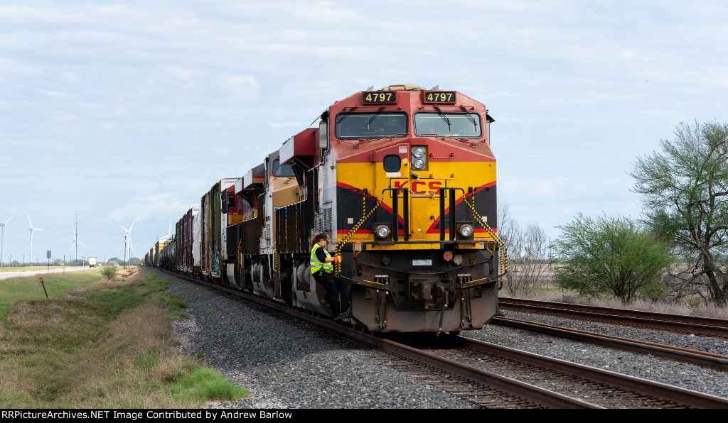 SB KCS Manifest on the UP Brownsville Sub